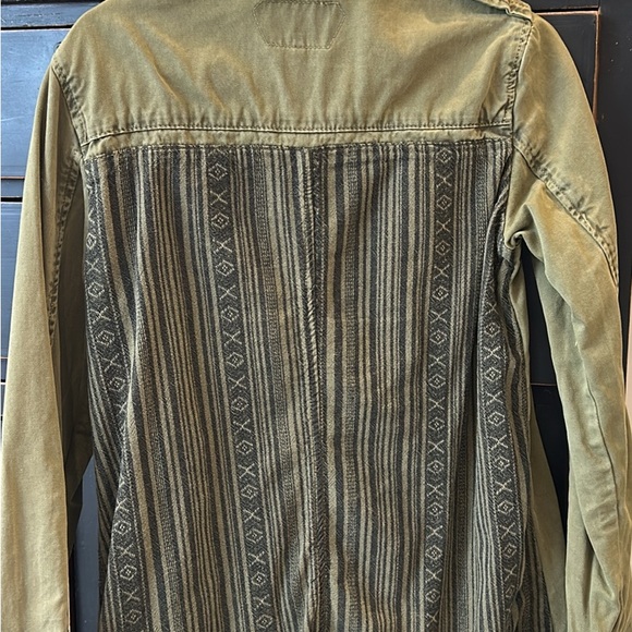 Women's Green Jacket - Picture 5 of 7